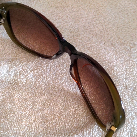 Michael Kors Oversized Sunglasses - Picture 5 of 9